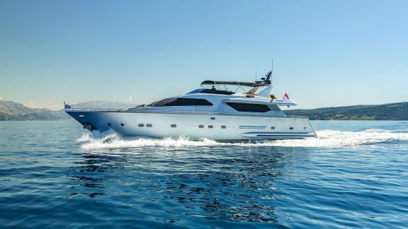 The Superphantom 85 Phantom offers luxury and comfort while cruising the Adriatic Sea.