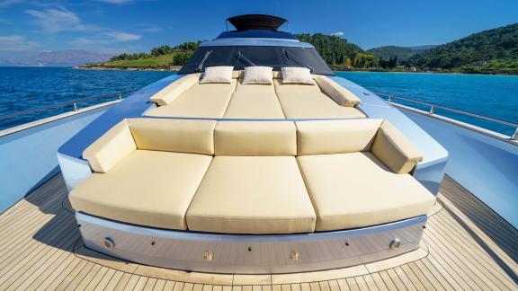 The Superphantom 85 foredeck offers plush cushions for perfect sunbathing moments.