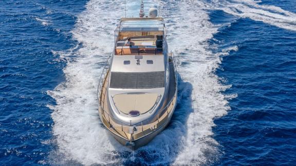 Selenge ist ideal für VIP Yachttouren, Tagescharter und exklusive Ausflüge entlang der Küste von Bodrum.