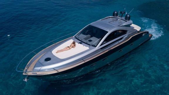 Silver Arrow in Split features a foredeck sunbathing area overlooking the crystal clear Adriatic waters.