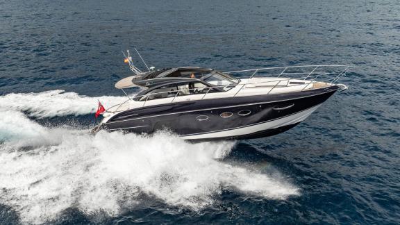 Among Monaco daily yacht charter options Belle Vie motor yacht shows high speed performance on water.