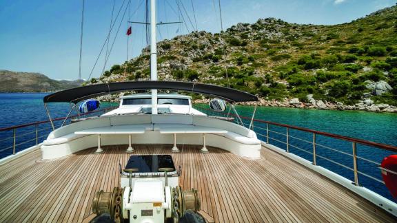 Foredeck seating area of luxury gulet Questa Vita