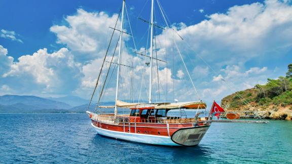 Explore Fethiye on our exclusive gulet for up to 10 people. Charter now!