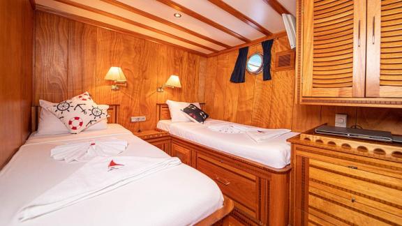 Enjoy your journey in the comfortable twin cabin of Gulet Nefess in Göcek.