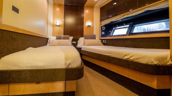 The twin cabin of motor yacht Chilli offers comfortable accommodation with a simple and modern design.