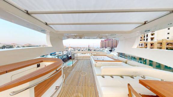 Tayget's open deck ensures an unforgettable Dubai luxury yacht rental experience.