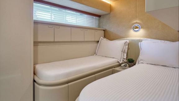 Apeiron Blue in Lavrion offers a comfortable guest cabin designed for families and small travel groups.