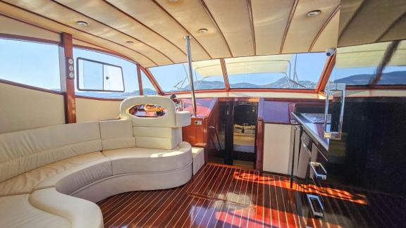 Comfortable seating area in the spacious and modern salon of motor yacht Ata Bora in Bodrum.