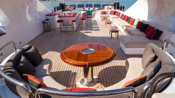 Perfect for luxury yacht rentals in Dubai, Code 8's upper deck combines comfort and entertainment.