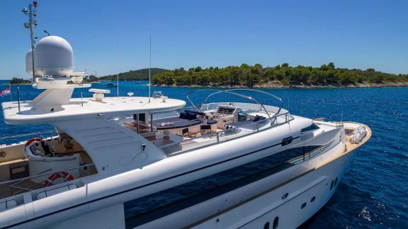 Horizon Elegance 115 Conte Stefani is shown up close featuring its upper deck seating and spacious foredeck.