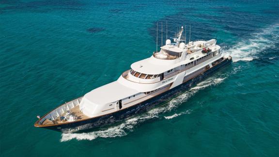 Арендуйте элегантную Wind Of Fortune в Греции для непревзойденного яхтенного опыта.