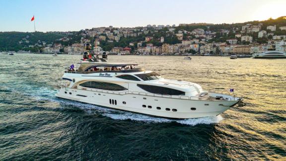 Den Den Mega motor yacht cruising in Istanbul