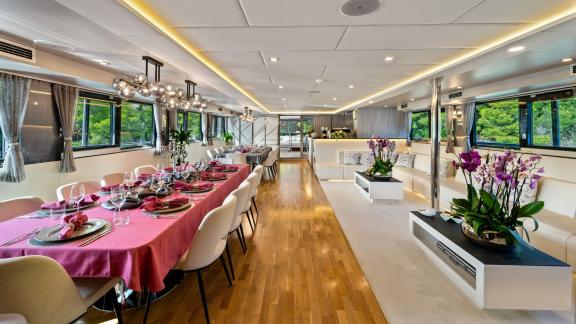 Elegant dining room on the 48m MY Freedom with 11 cabins.