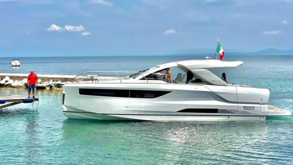 An Italy, Naples motor yacht charter lets you enjoy a luxurious day on the stylish La Dolce Vita while exploring the Med