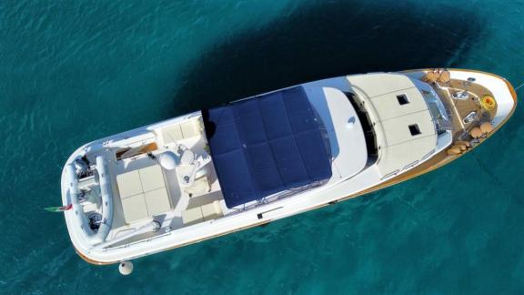 Experience an exclusive sea getaway on Shangra with a luxury yacht charter in Olbia.