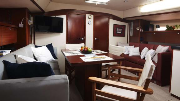 The stylish and cozy living area on the Yannis 65S yacht is perfect for a comfortable relaxation.