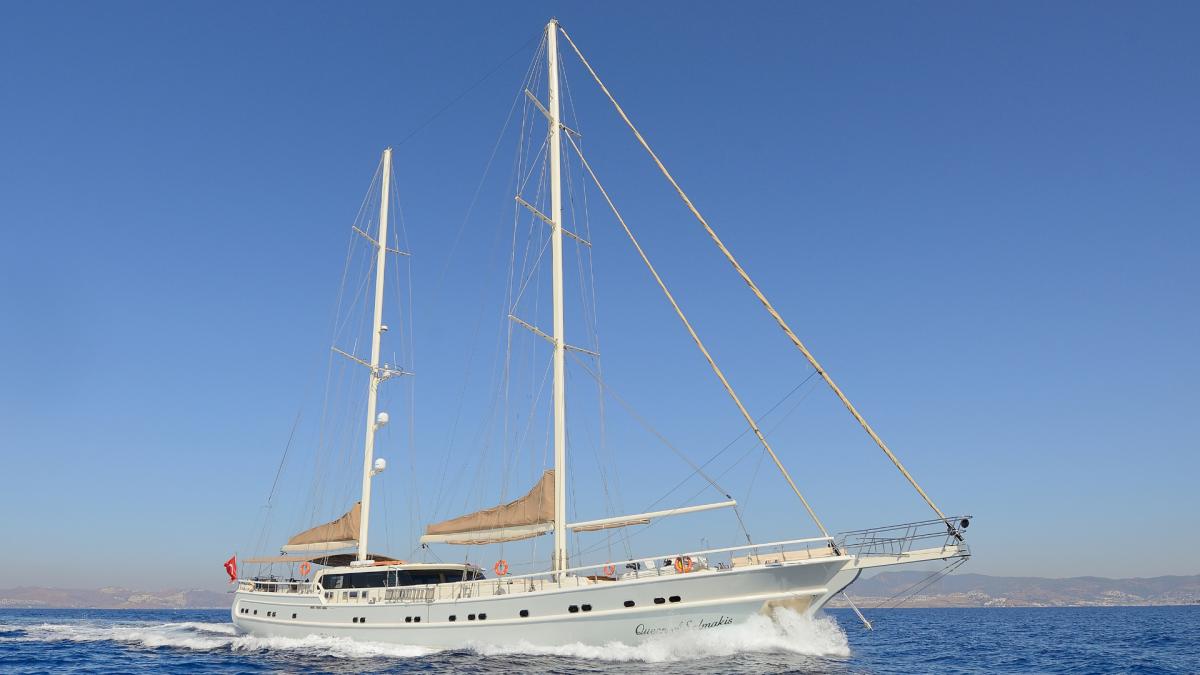 The luxurious Queen of Salmakis gulet. Sailing at full sail in fine weather